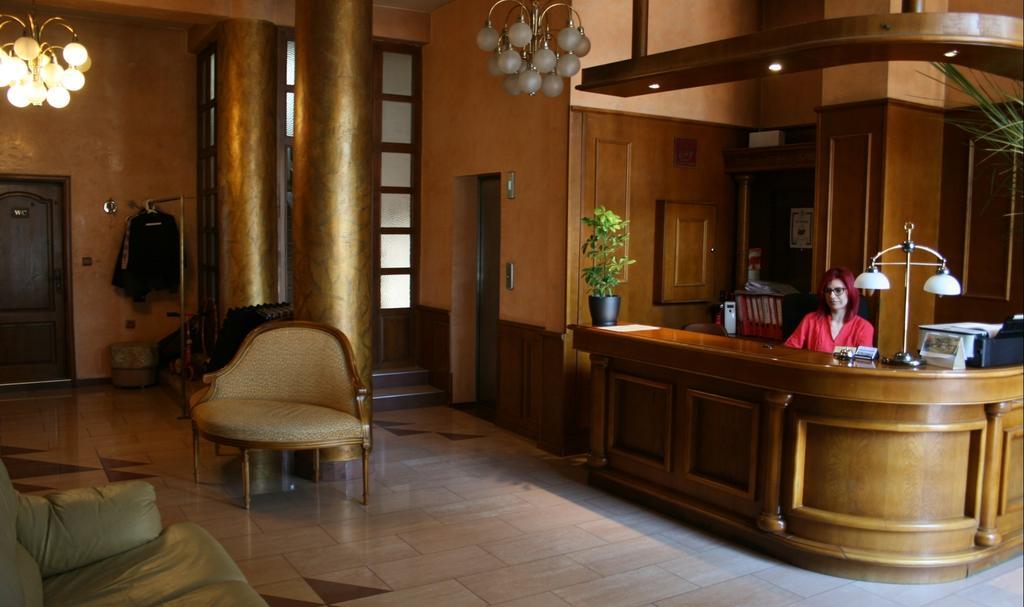 Hotel Nicol Plovdiv Luaran gambar