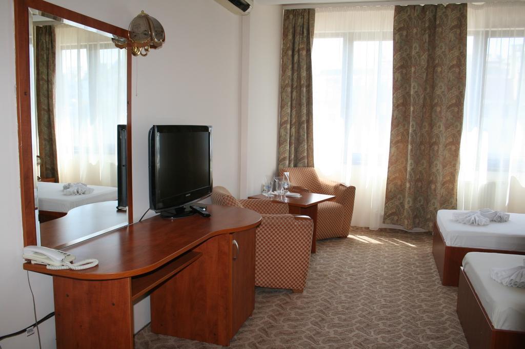 Hotel Nicol Plovdiv Luaran gambar